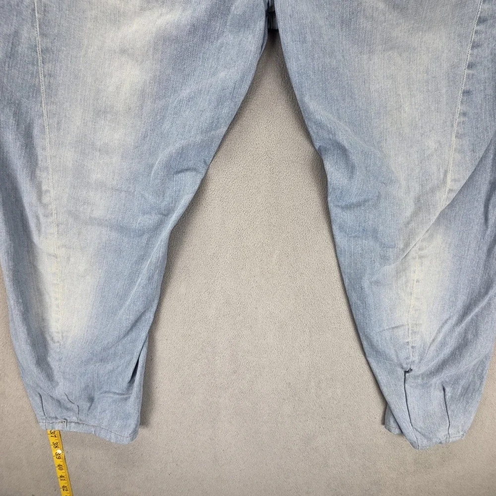 Levis important sizing